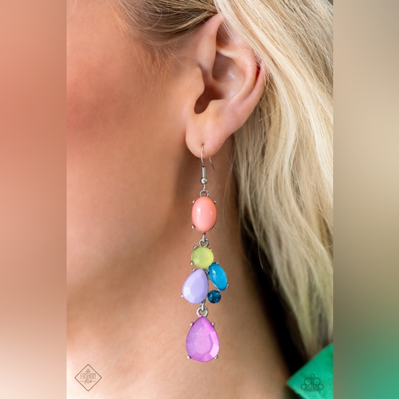 Glimpses of Malibu Set - Picture 3 of 7